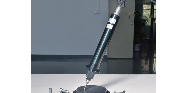 自動擰螺絲機(jī)出現(xiàn)螺絲滑牙的源頭-堅豐股份